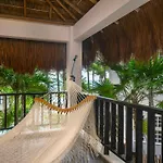 Mantaray Tulum