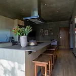 Contemporary & Well-located Apartamento *