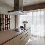 Contemporary & Well-located