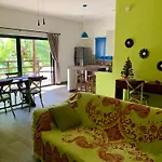 Tua Large Comfortable Pool Parking Space Apartamento