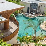 Adora Getaway Experience By Casa Paraiso