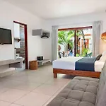 Niik 4*