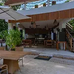 Hotel Niik 4*