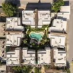Xunik 205 1br Apartamento *