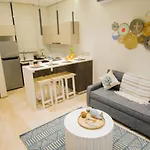Apartment Seascape Near The With A Sea-view Rooftop And Infinity Pool *