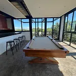 Promo Luxury House With Private Pool Town House 8 Pax 4 Rec Сasa de vacaciones *