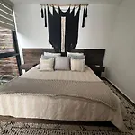 Promo Luxury House With Private Pool Town House 8 Pax 4 Rec Сasa de vacaciones *