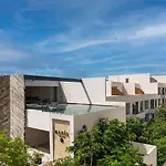 2Br Plunge Pool And Close To Beach