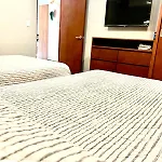 Exclusivo! 2 Dormitorios, 4 Camas, De 1 A 6 Huéspedes Con Terraza Directo A La Alberca Y Otra Alberca Azotea Wifi , Gym , Sauna, Elevador Y Mas!!! Apartamento *
