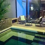 Exclusivo! 2 Dormitorios, 4 Camas, De 1 A 6 Huéspedes Con Terraza Directo A La Alberca Y Otra Alberca Azotea Wifi , Gym , Sauna, Elevador Y Mas!!! Apartamento *