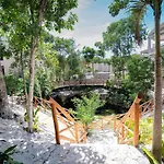 Private Pool And Cenote *