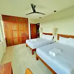 Apartamento La Veleta Sunrises & Jungle View Near Holistika *