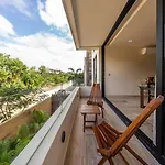 Lux 2br W Rooftop Pool And Close To Сasa de vacaciones Tulum