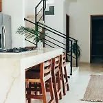 Casa Reyna