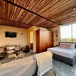 Atipika Apartamento *