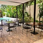 Center Family Double Four Guest With Free Parking Pool Ac Kitchenette Near Apartamento *