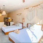 Center Family Double Four Guest With Free Parking Pool Ac Kitchenette Near Apartamento