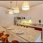 Center Family Double Four Guest With Free Parking Pool Ac Kitchenette Near Apartamento *