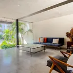 Center Family Double Four Guest With Free Parking Pool Ac Kitchenette Near Apartamento *