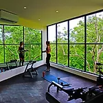Private Jungle Cool Pool 500 Mbps Wi-fi 3 Bikes King Bed *