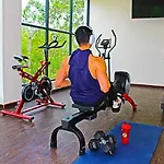 Private Jungle Cool Pool 500 Mbps Wi-fi 3 Bikes King Bed Apartamento