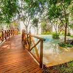 Private Jungle Cool Pool 500 Mbps Wi-fi 3 Bikes King Bed