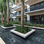 Apartamento Loft Espacioso Con Balcón | Cerca De Zona Hotelera