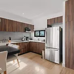 Apartamento Loft Espacioso Con Balcón | Cerca De Zona Hotelera