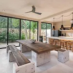 El Canto, Luxury 7 Bed Jungle Rooftop View Villa Tulum