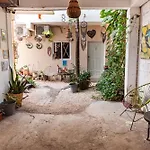 Monoespacio A 2 Cuadras De La Estacion De Autobuses Ado