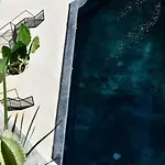3-br With Private Pool, Terrace And Bbq *
