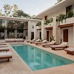 Сasa de vacaciones Hacienda Babylon - 9 10 Pools Gym&sauna Tulum