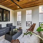 3 Bedroom Penthouse With Private Pool & Sunset Terrace