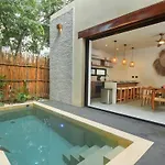Boho Chic Apartment & Pool