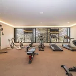 Lux 2Br W Rooftop Pool And Private Balcony