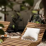 Modern 1Br With Private Pool And Surround Speakers