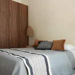 Modern 1Br With Private Pool And Surround Speakers