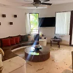 2Br Kobah 1 Block To Beach & 5Th Pool Gym