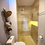 Side Jungle Retreat Jacuzzi Wifi Tulum
