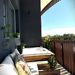 Side Jungle Retreat Jacuzzi Wifi Apartamento