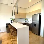 Apartamento Side Jungle Retreat Jacuzzi Wifi