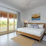 Apartment Penthouse Private Rooftop Terrace With Jacuzzi Tulum