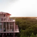 Hotel Caiman Habitat Tulum Beach