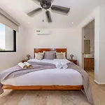 Lux 2 Bd W Balcony, Rooftop Pool In Aldea Zama Сasa de vacaciones *