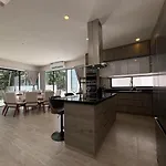 Beautiful Villa 3Br Private Pool And Jacuzzi