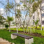 Hippie Artisan Jungle Flat Pool