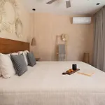 Humana Luxury Private Pool & Huge Terrace