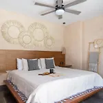 Apartment Humana Luxury Private Pool & Huge Terrace *