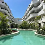 Your Ideal Retreat Gf Oasis With Pool Access For 3