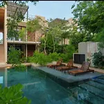 Private Rooftop With Jacuzzi Sleeps 8 In La Veleta